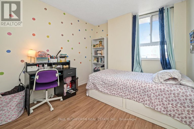 28323308/1504-2000-jasmine-crescent/beacon-hill-south/ottawa/ontario/K1B3R9_14
