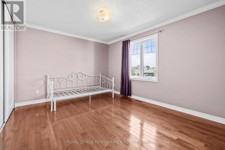 29638186/54-lapointe-boulevard/embrun/russell/ontario/K0A1W0_33