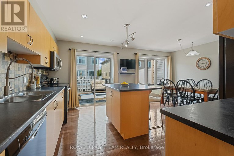 28669844/127-harmattan-avenue/stittsville-north/ottawa/ontario/K2S0E4_22