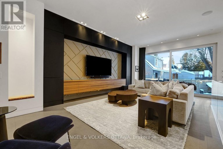 29341028/608-byron-avenue/mckellarhighland/ottawa/ontario/K2A0E5_25