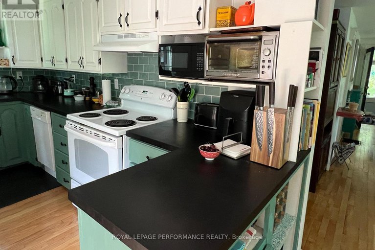 28586204/20156-beaupre-road/south-glengarry-charlottenburgh-twp/south-glengarry/ontario/K0C1L0_11