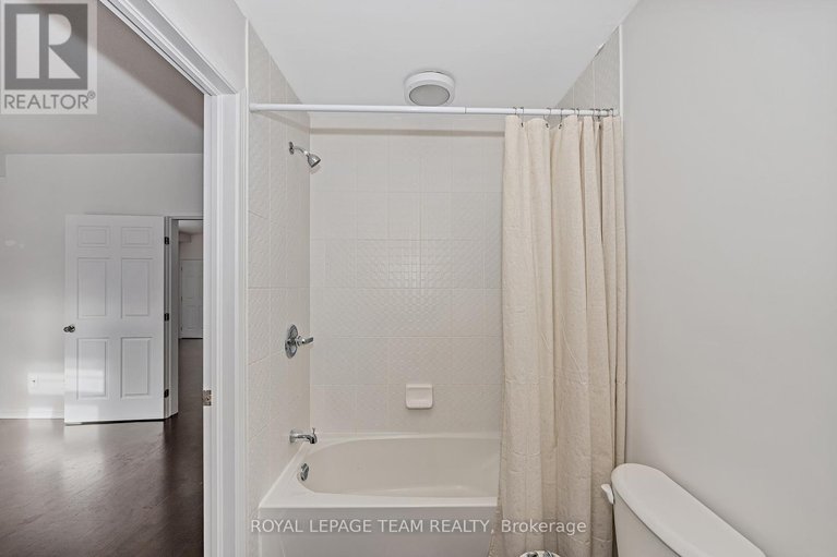 28889910/b-250-meilleur-private/vanier/ottawa/ontario/K1L0A3_25