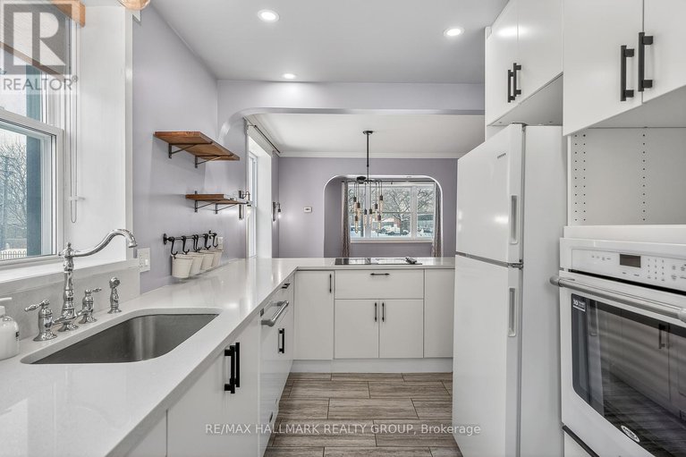 29249197/170-donald-street/overbrookcastle-heights/ottawa/ontario/K1K1M9_17