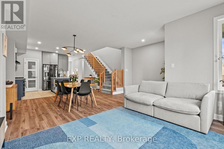 29648465/419-clubtail-private/blossom-parkkemp-parkfindlay-creek/ottawa/ontario/K1X0M9_23