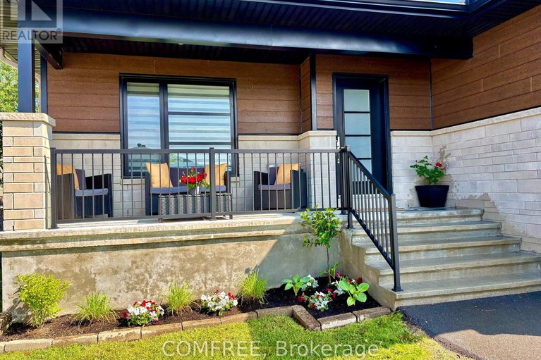 28488844/208-filion-street/embrun/russell/ontario/K0A1W0_2