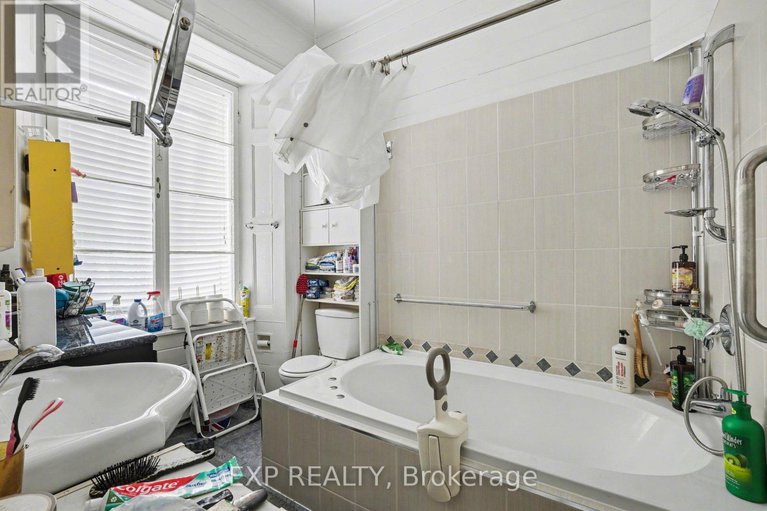 29339811/149-daly-avenue/sandy-hill/ottawa/ontario/K1N6E8_24