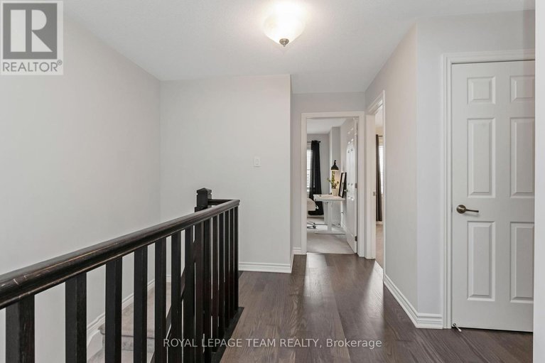 28283530/523-parade-drive/stittsville-south/ottawa/ontario/K2S0X8_28