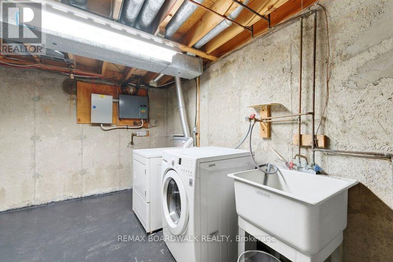 29425117/65-837-eastvale-drive/beaconwood/ottawa/ontario/K1J7T5_33