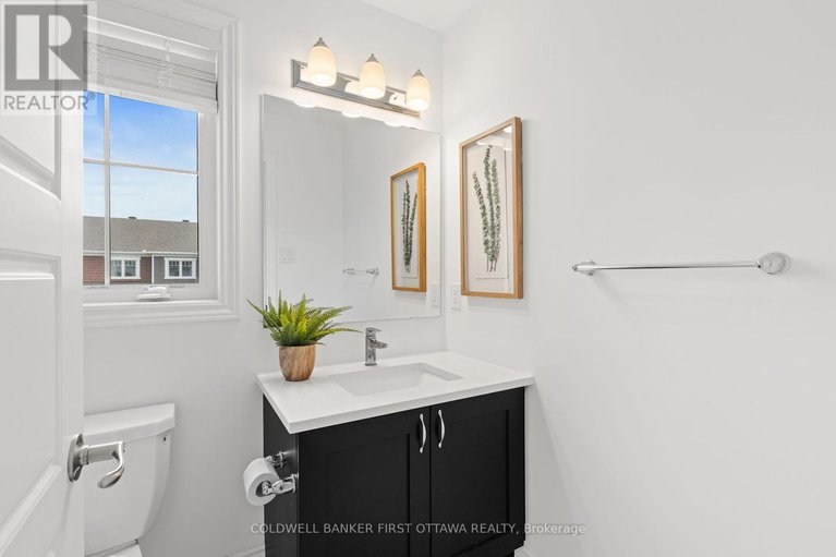 28450240/10-racemose-street/half-moon-bay/ottawa/ontario/K2J6Z9_34