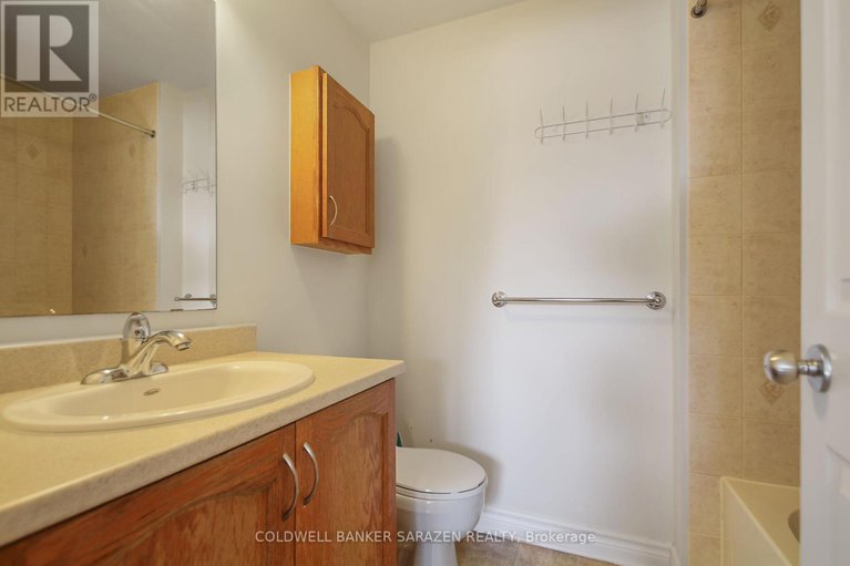 28730910/507a-chapman-mills-drive/strandherd/ottawa/ontario/K2J0M8_18