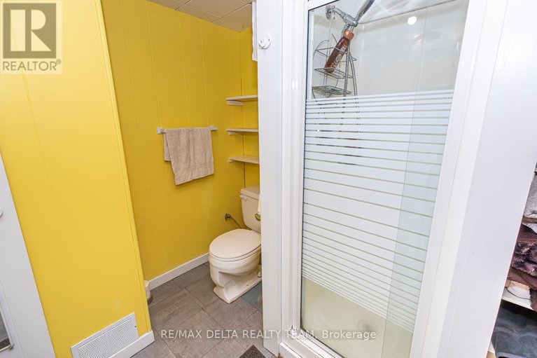 29690453/2465-tupper-avenue/hawthorne-meadows/ottawa/ontario/K1G1G6_19