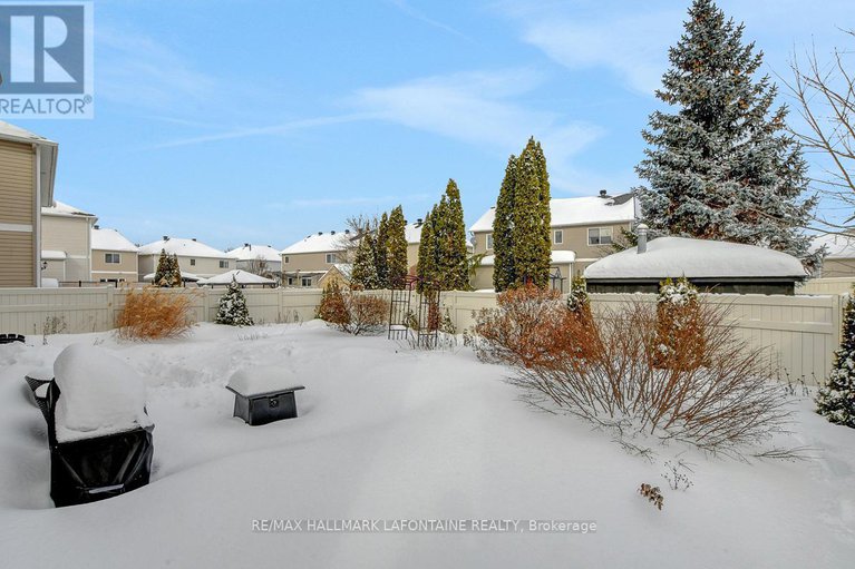 29357706/1721-jersey-street/fallingbrookgardenway-south/ottawa/ontario/K4A4Y6_38