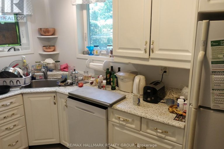 28045902/155-macmillan-lane/constance-bay/ottawa/ontario/K0A3M0_7