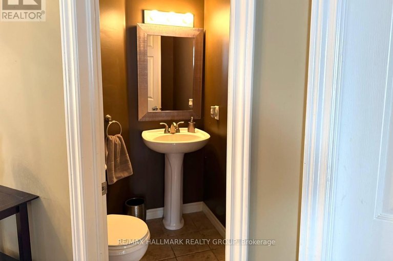 29618648/9-blackshire-circle/stonebridge/ottawa/ontario/K2J5L8_18