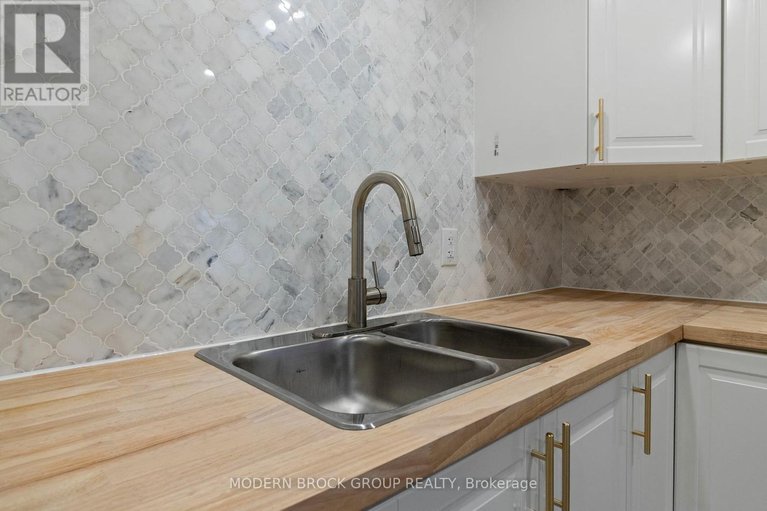 29541338/108-george-street/brockville/brockville/ontario/K6V3V9_18