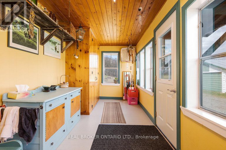 28135634/9754-highway-511-highway/lanark-highlands-darling-twp/lanark-highlands/ontario/K0G1K0_5