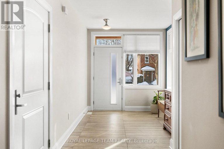 29351141/649-churchill-avenue-n/westborohampton-park/ottawa/ontario/K1Z5G2_3