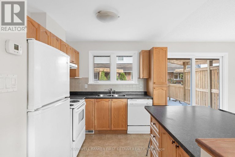 28333464/106-monterey-drive/leslie-park/ottawa/ontario/K2H7A8_10