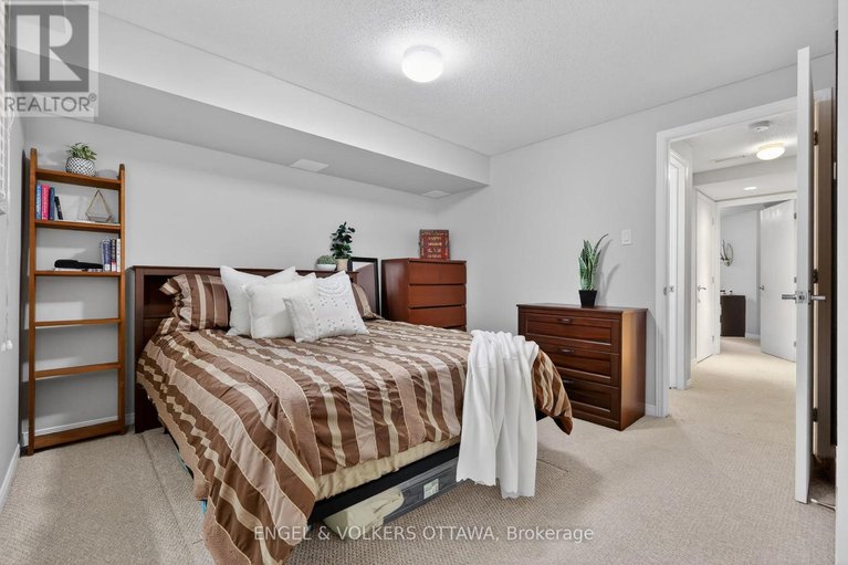 29680685/272-king-edward-avenue/lower-townbyward-market/ottawa/ontario/K1N7M1_14