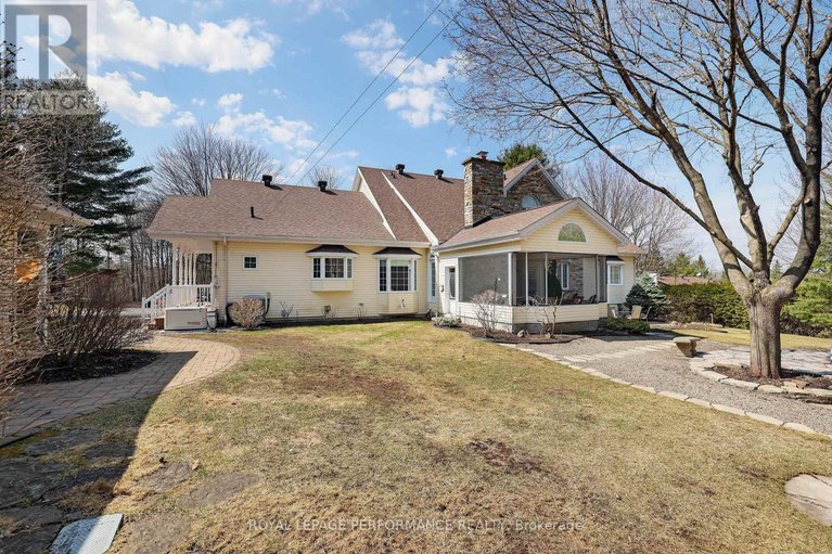 29659474/951-golf-club-road/champlain-twp/champlain/ontario/K6A2R2_43