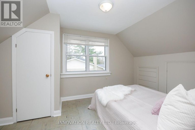 28292920/1013-stormont-street/carleton-heights/ottawa/ontario/K2C0N1_27