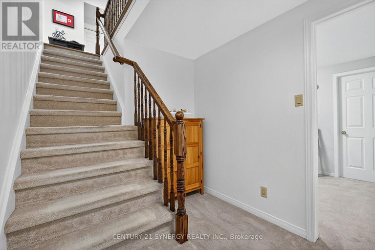 28935783/47-18-oyster-bay-court/stittsville-central/ottawa/ontario/K2S1H3_41