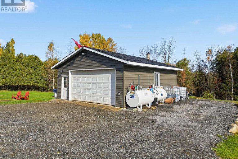 29038833/843-ferguson-falls-road/lanark-highlands-lanark-twp/lanark-highlands/ontario/K7C0C5_31