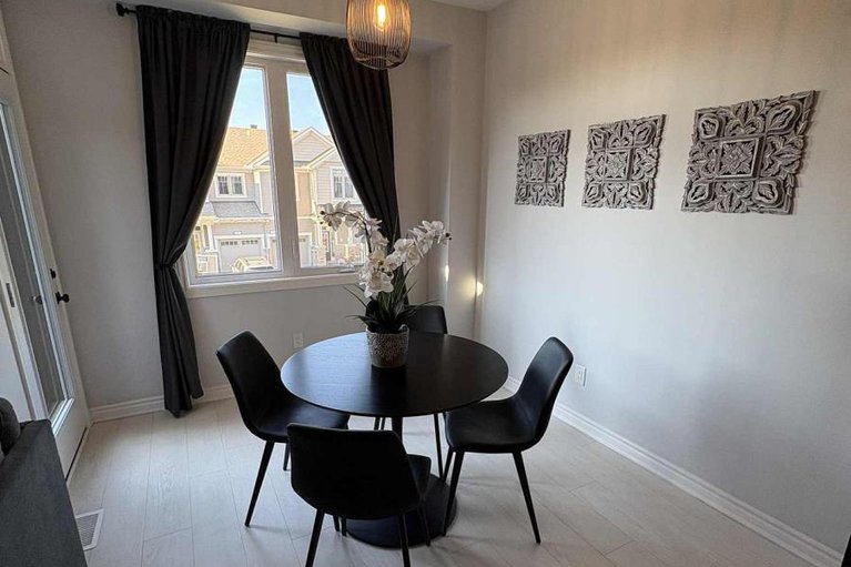 29056350/245-atima-circle/half-moon-bay/ottawa/ontario/K2J6T5_9