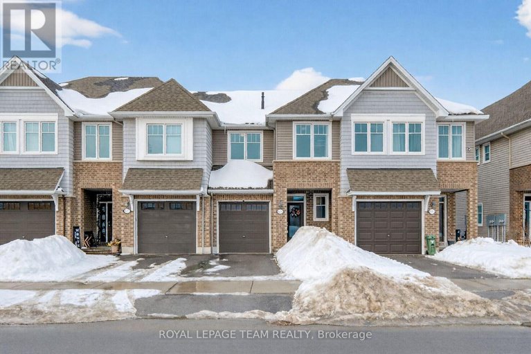 29372615/829-miikana-road/blossom-parkkemp-parkfindlay-creek/ottawa/ontario/K1X0G5_1