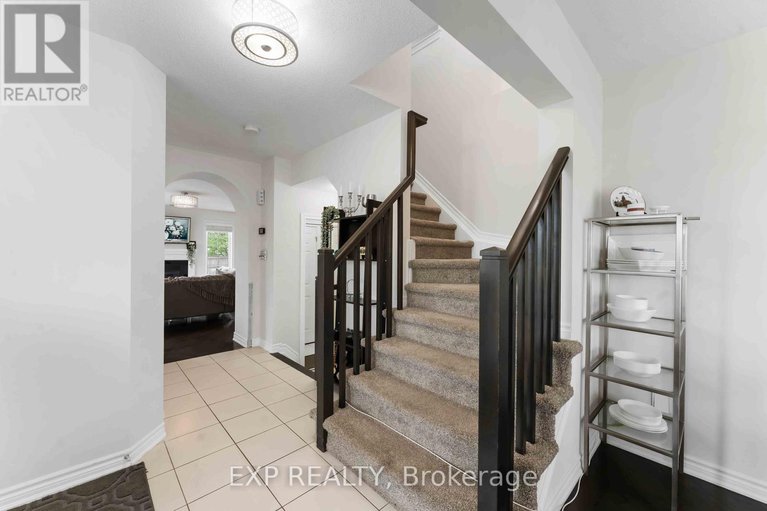28403704/226-par-la-ville-circle/stittsville-north/ottawa/ontario/K2S0T6_4