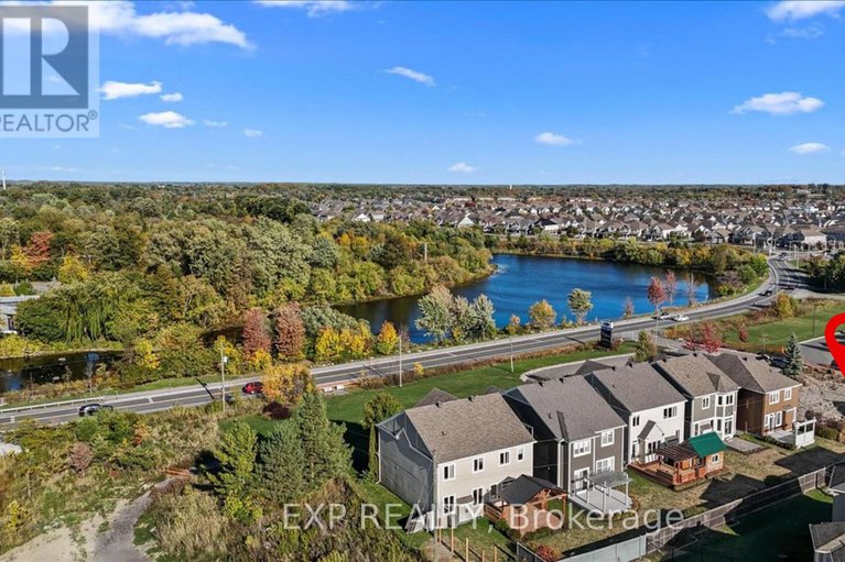 29104244/2504-half-moon-bay-road/half-moon-bay/ottawa/ontario/K2J6K6_3