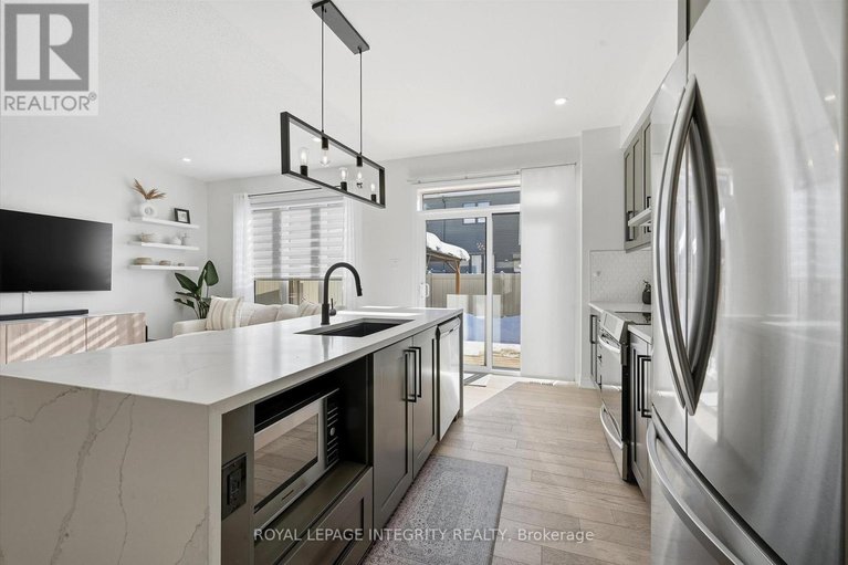 29366056/589-catleaf-row/avalon-west/ottawa/ontario/K4A5J4_10