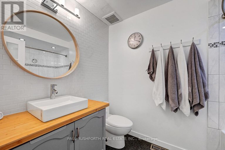 29060735/94-castlegreen-private/hunt-club-parkgreenboro/ottawa/ontario/K1T3N3_15