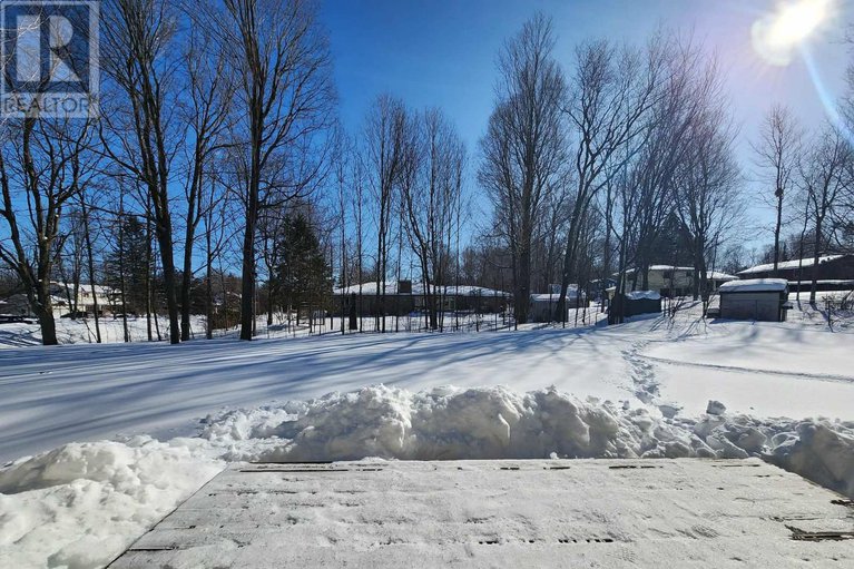 29349471/11-oak-street/augusta-twp/augusta/ontario/K0E1P0_32