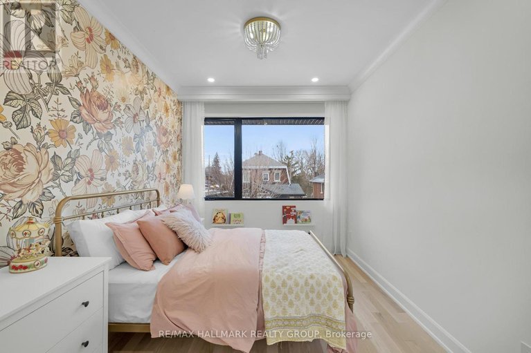 29525218/77a-kenora-street/ottawa-west/ottawa/ontario/K1Y3K9_21