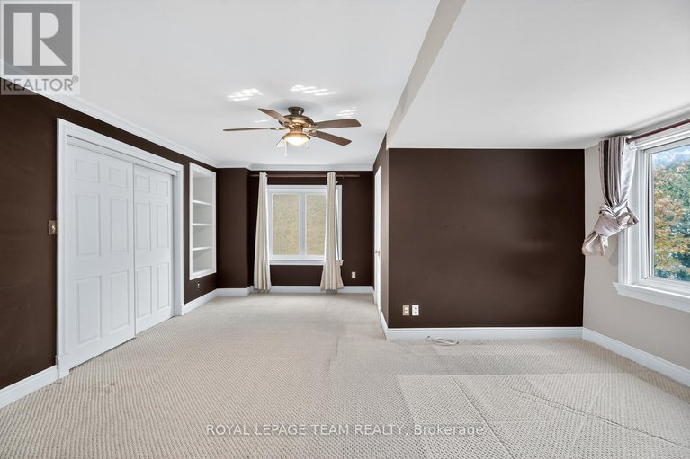 29121392/405-hamilton-avenue-s/civic-hospital/ottawa/ontario/K1Y1C9_33