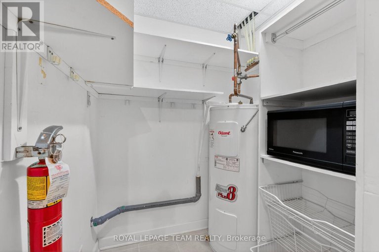 29253841/804-138-somerset-street-w/ottawa-centregolden-triangle/ottawa/ontario/K2P0A3_39