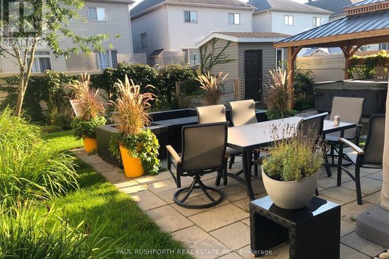 29427447/639-pine-vista-drive/springridgeeast-village/ottawa/ontario/K4A5B4_43