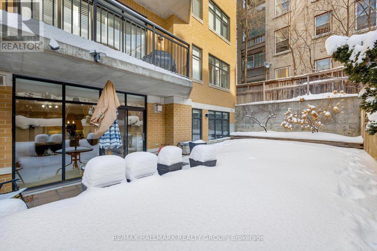 29302759/203-260-besserer-street/sandy-hill/ottawa/ontario/K1N1J3_26