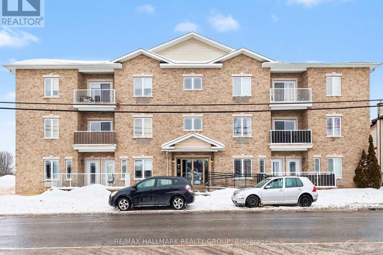 29229711/208-1026-laurier-street/town-of-rockland/clarence-rockland/ontario/K4K1V6_2