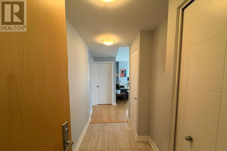 28784119/2001-40-nepean-street/ottawa-centre/ottawa/ontario/K2P0X5_3