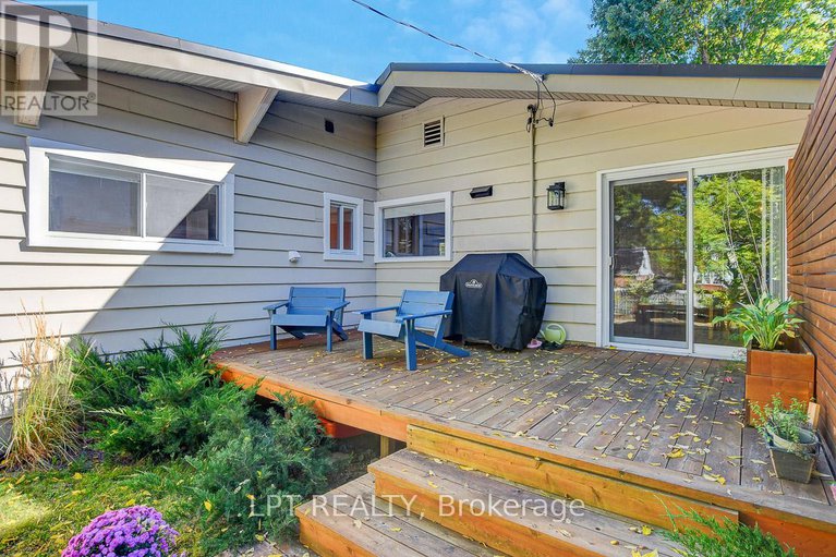 28941530/353-mountbatten-avenue/alta-vistafaircrest-heights/ottawa/ontario/K1H5W2_44