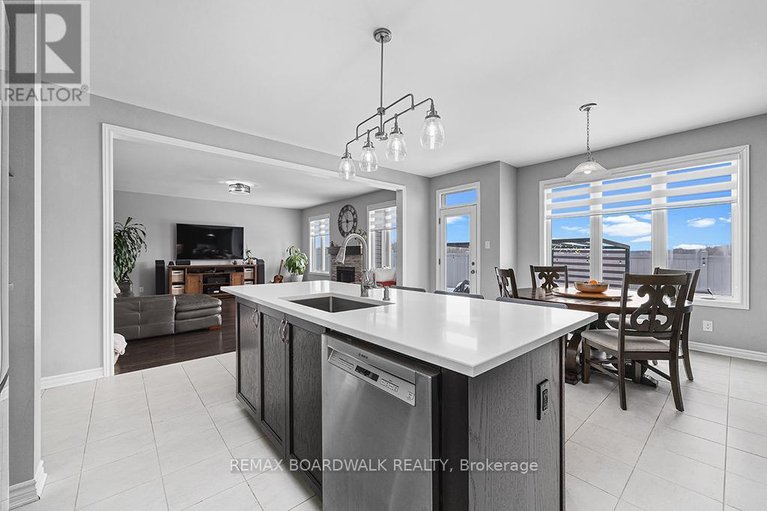 29414212/353-sweetclover-way/avalon-west/ottawa/ontario/K4A1E6_22