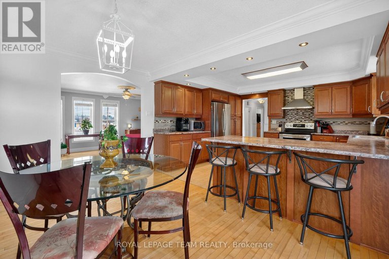 29437879/955-lacroix-road/clarencerockland-twp/clarence-rockland/ontario/K0A2A0_12