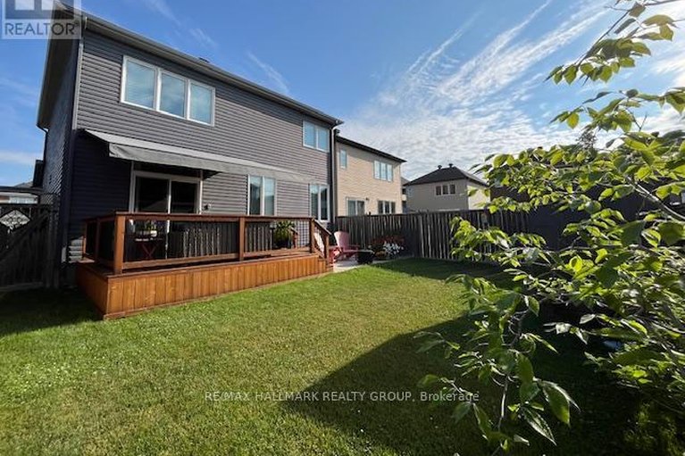 29678239/558-genevriers-street/avalon-west/ottawa/ontario/K4A0Y9_36