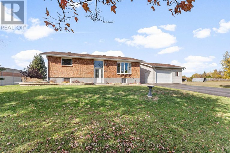 29009688/1059-flynn-avenue/kinburn/ottawa/ontario/K7S3G7_34