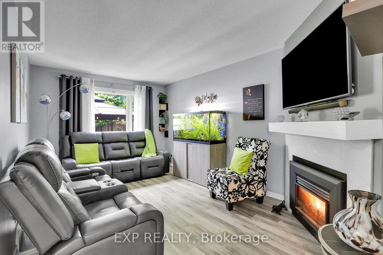 28364340/112-claiborne-way/queenswood-heights-south/ottawa/ontario/K1E3V9_11