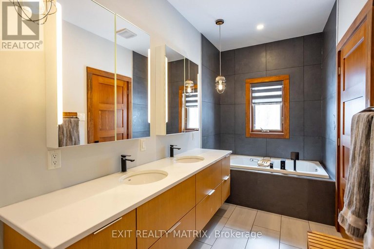 29671730/2191-cassburn-road/champlain-twp/champlain/ontario/K0B1K0_22