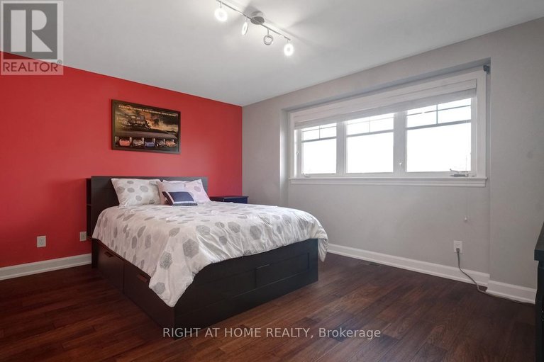 29613139/211-denali-way/stittsville-north/ottawa/ontario/K2S0N1_26