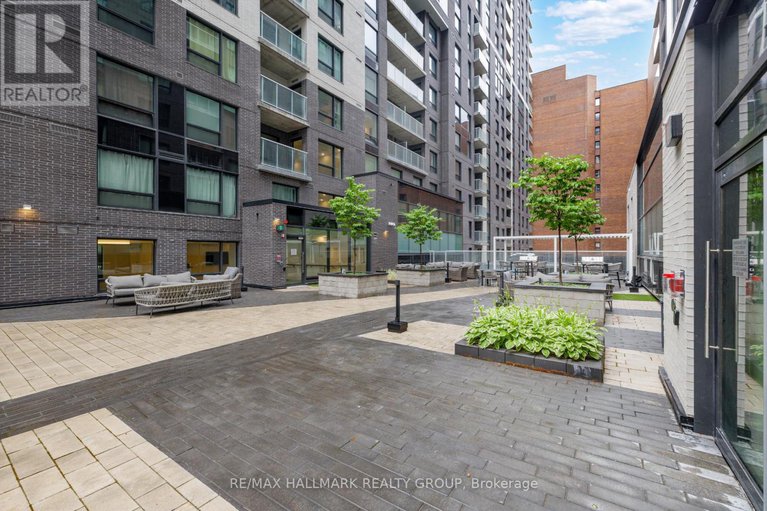 28653570/702-340-queen-street/ottawa-centre/ottawa/ontario/K1R0G1_24
